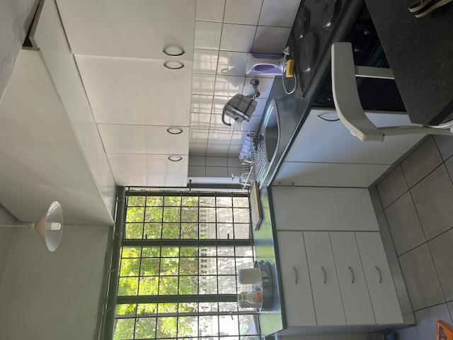 To Let 3 Bedroom Property for Rent in Mowbray Western Cape